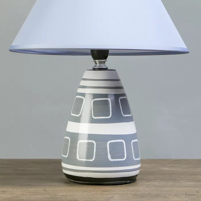 Fabio ln-1. Светильник настольный е14. 28 cz lam настольная лампа черный 1х60w e27 220v. Яркая настольная лампа. Коричневая настольная лампа.