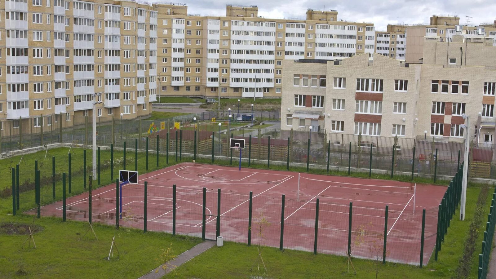 спортплощадка головинские пруды. оборудование для паркура. открытая площадка во 2 песьяново. 1 2 площадка. школа 80 спб спортивная площадка.