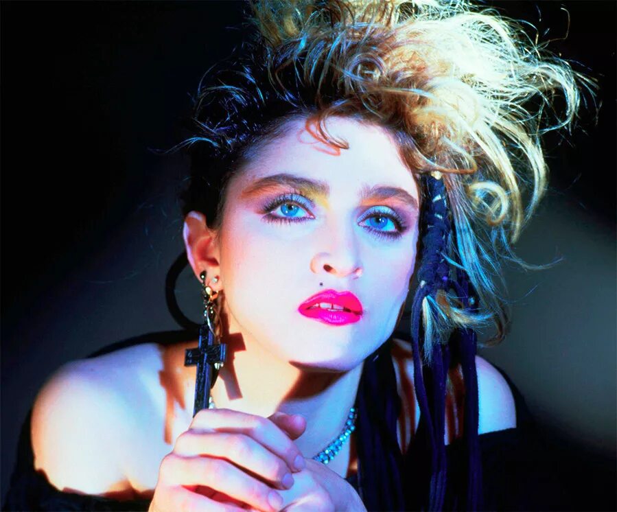 Макияж 80. Мадонна 80-х. Макияж 90е россия. Диско макияж 80е. Мадонна макияж 80.