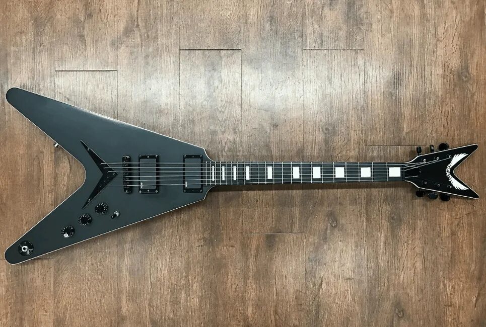 Гитара fly. Dean Guitars v. Электрогитара Dean с380. Dean Flying v. Dean v Stealth.