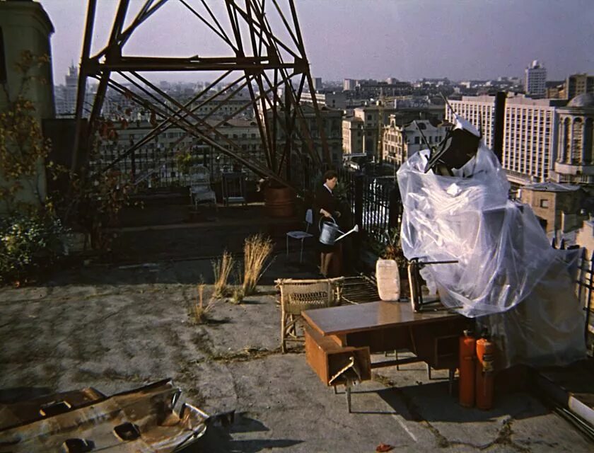 пожарная машина на крыше рыбацкое. концерт группы машина времени 1979. дом нирнзее в фильме служебный роман. машина времени на крыше. машина времени 1969.