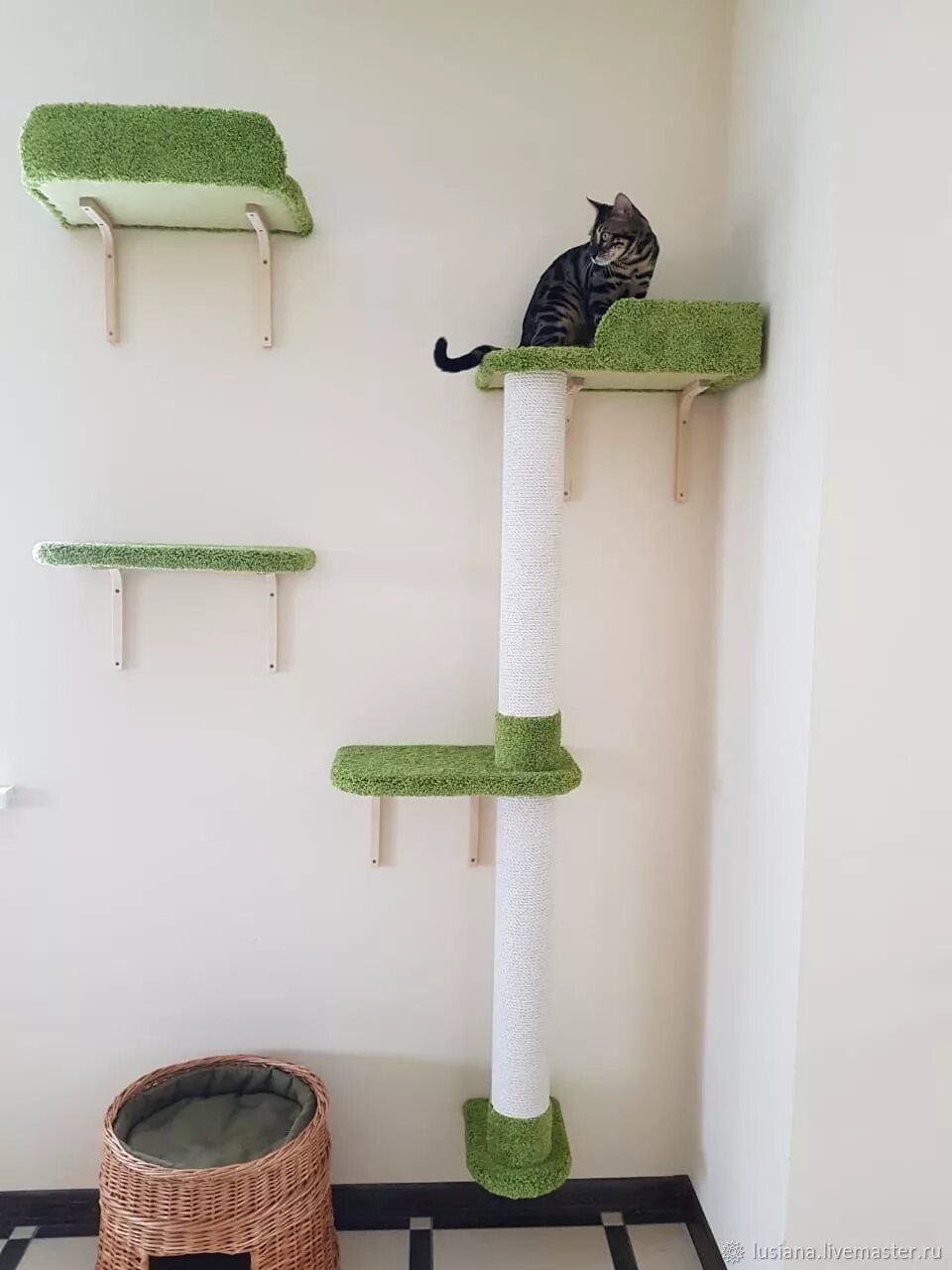 Кошачий домик лазалка. Полки для кошек. Для кошки настенный своими руками. Кошачий домик лазалка. Полки для кошек на стену.