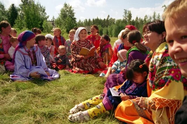 Урал манси. Манси народ Урала. Народы Урала вогулы (манси). Коренные народы Урала вогулы манси. Манси на Урале.