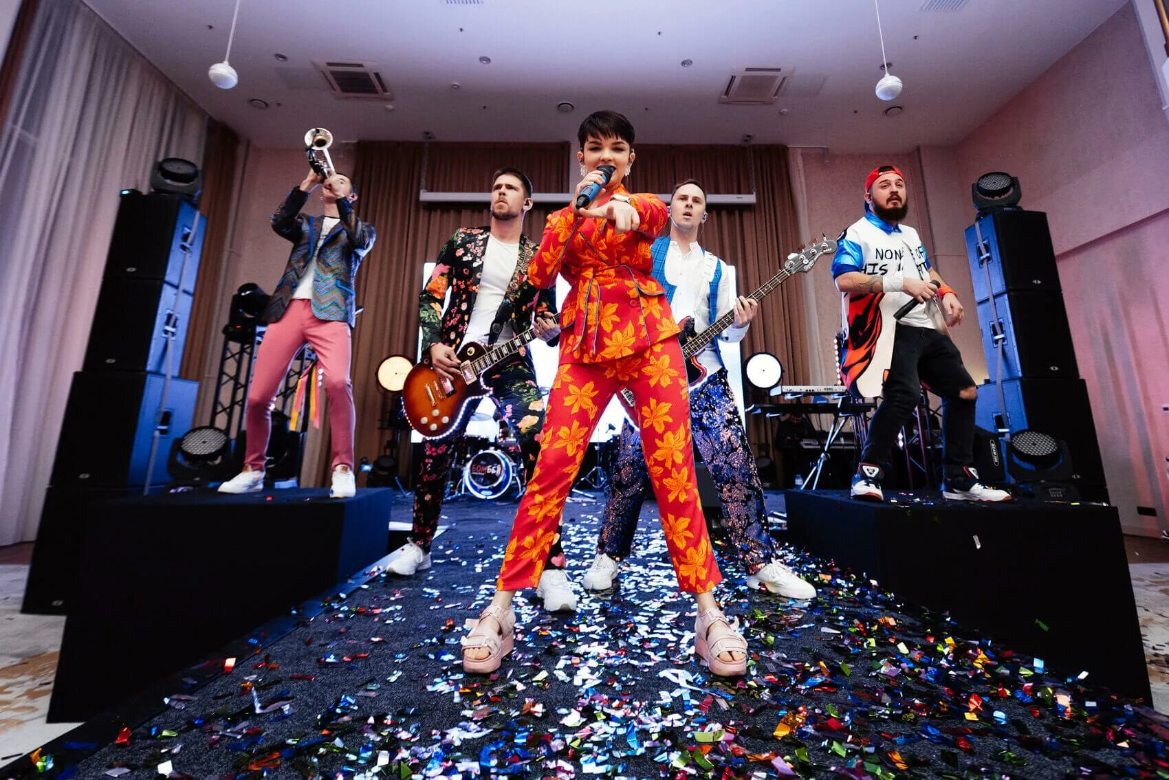 Кавер группа бомбей. Bombay кавер группа. Кавер группа бомбей. Кавер группа новороссийск. Группа бомбей.