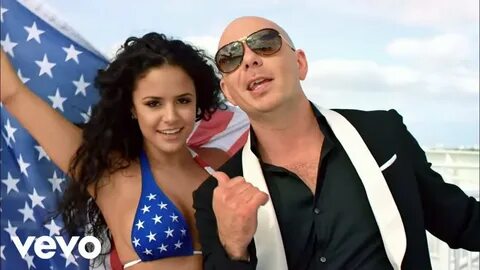 Pitbull kiss me