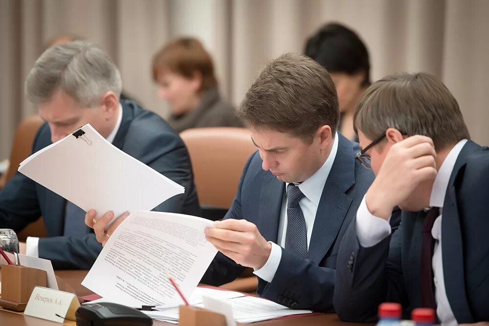 премия правительства. молодое правительство москвы. премия правительства москвы молодым ученым. награждение мэра москвы 2023. лого молодежное правительство дублеров красноярского края.