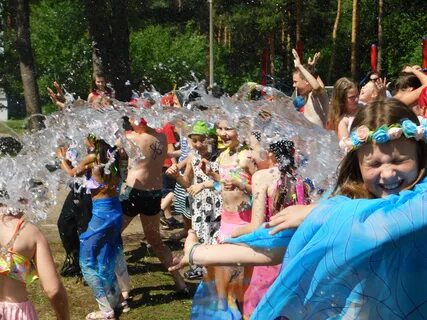 Праздники 2005 года