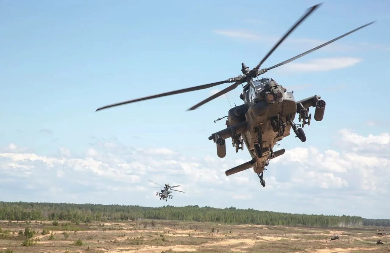 Американский вертолет Апач. Военный вертолет Апач. Вертолёт Апач ВВС Израиля. Военный вертолет Апач 64.