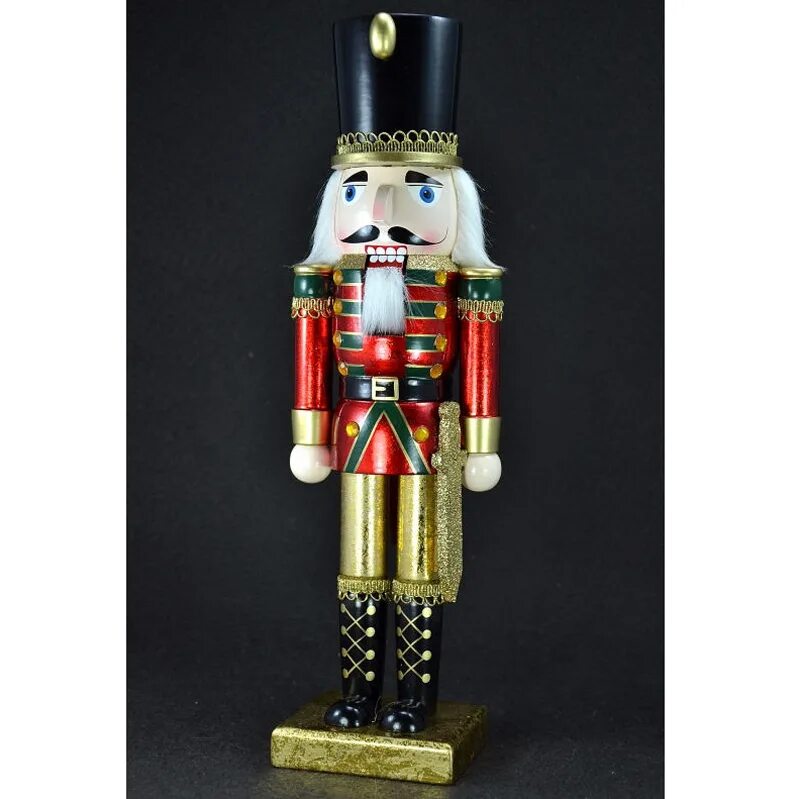 бытовой щелкунчик 8 букв