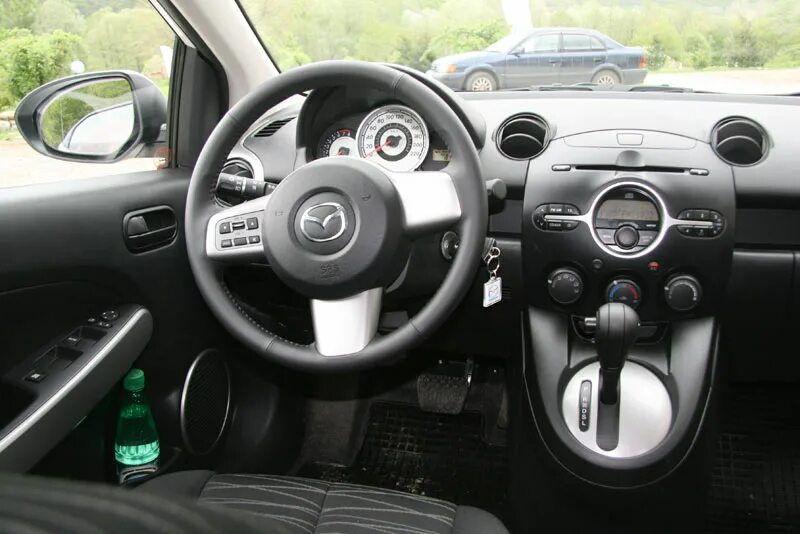 Mazda 2 2008