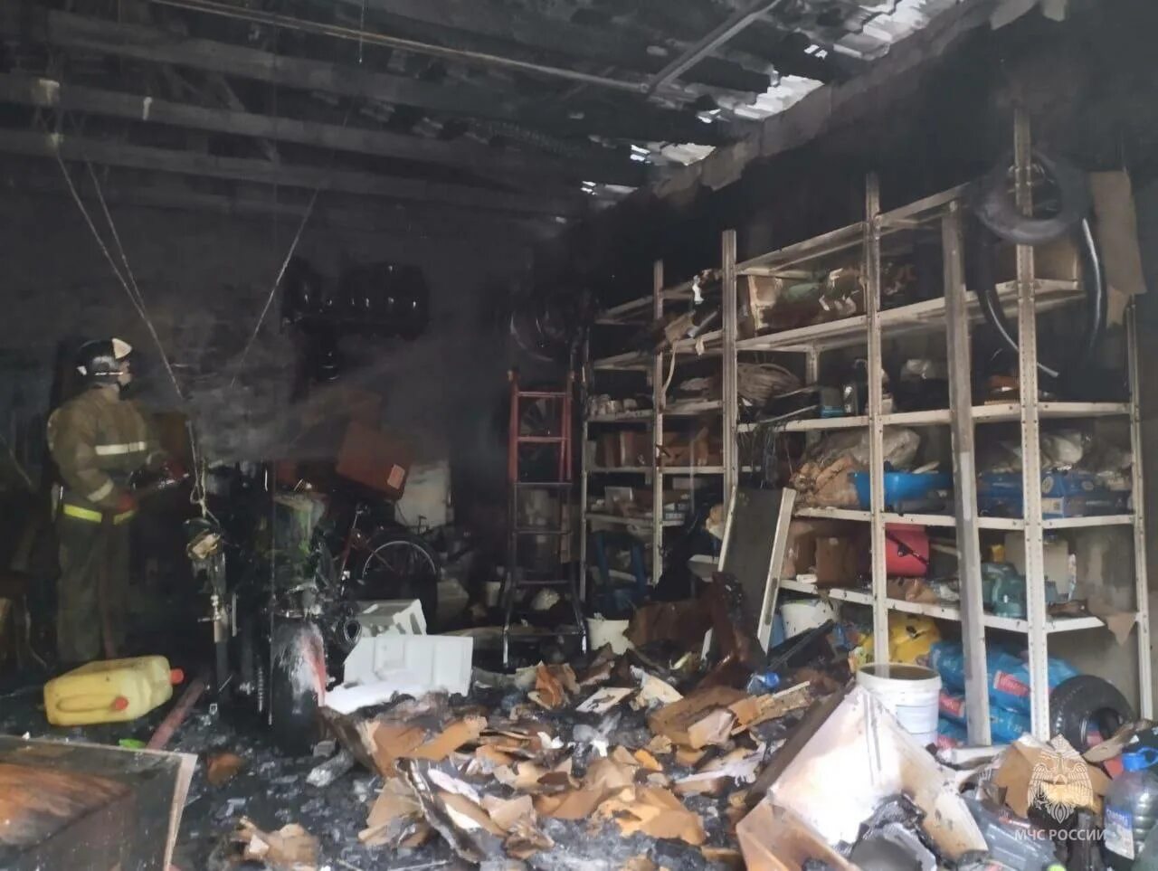 Пожар в горицах. Пожар фото. Пожар в ярославле. Пожар в кимры 2019. Обстрел в погарском районе брянской.