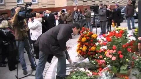 Октября 2011 года