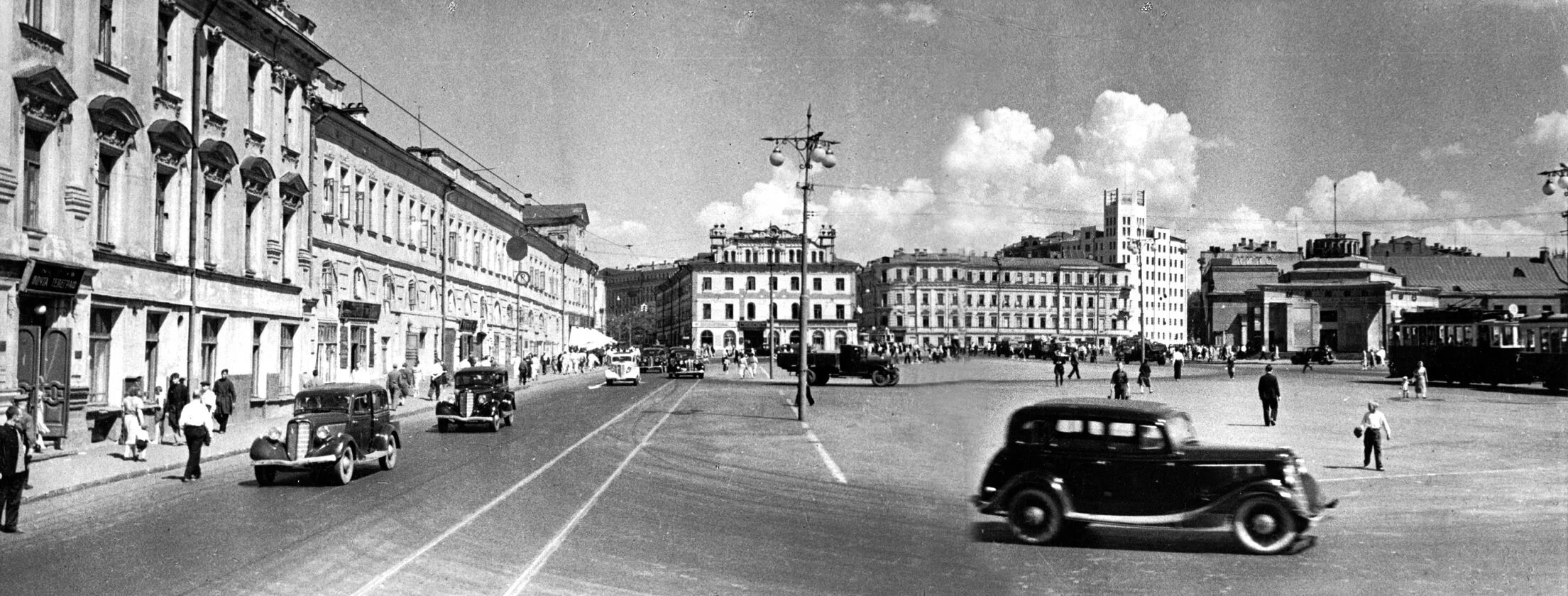 Арбат Москва 1940. Арбат Москва 1930. Арбатская площадь Москва 1930. Арбат Москва 30 годы. Улицы москвы 1930 годов