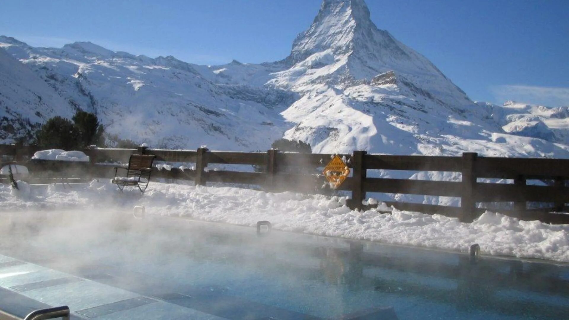 Баден баден термы. Горячий бассейн под открытым. Горячий бассейн под открытым. Термальный бассейн рязань поляны. Баден-баден термы еткуль.