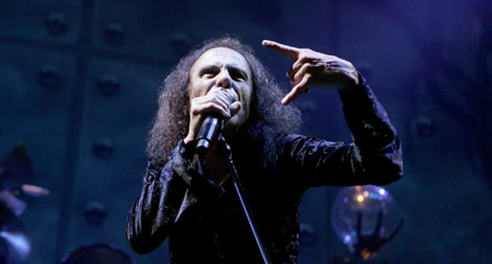 James dio. Группы Ронни Джеймса дио. Блэк Саббат с дио.