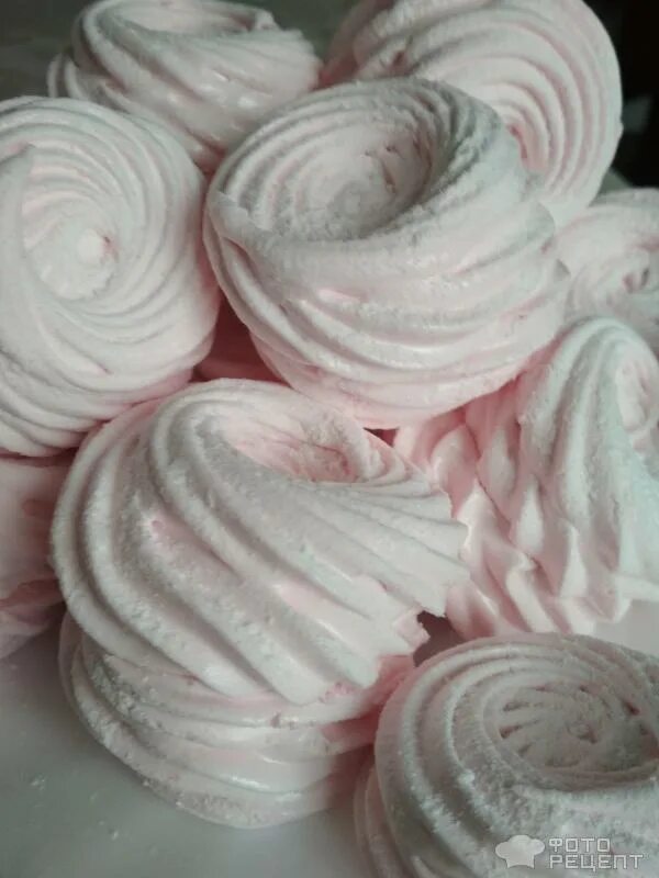 зефир из красной смородины. зефир. зефир яблочный. зефир из варенья. домашний зефир черная смородина.