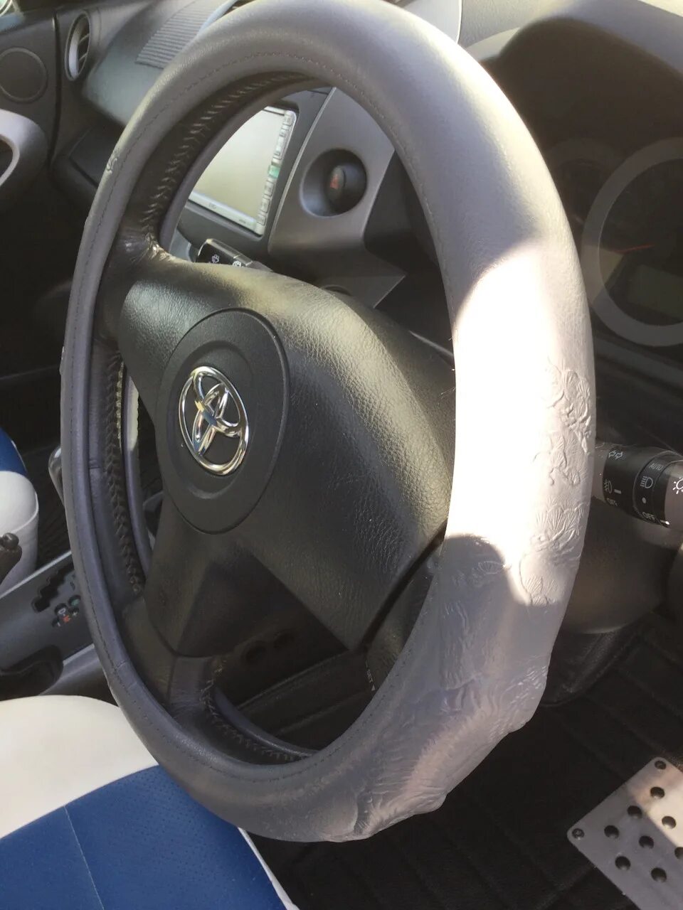 оплетка на руль тойота рав 4. оплетка на руль тойота рав 4. руль королла 2012. оплетка на руль рав 4. руль тойота рав 4 2016.
