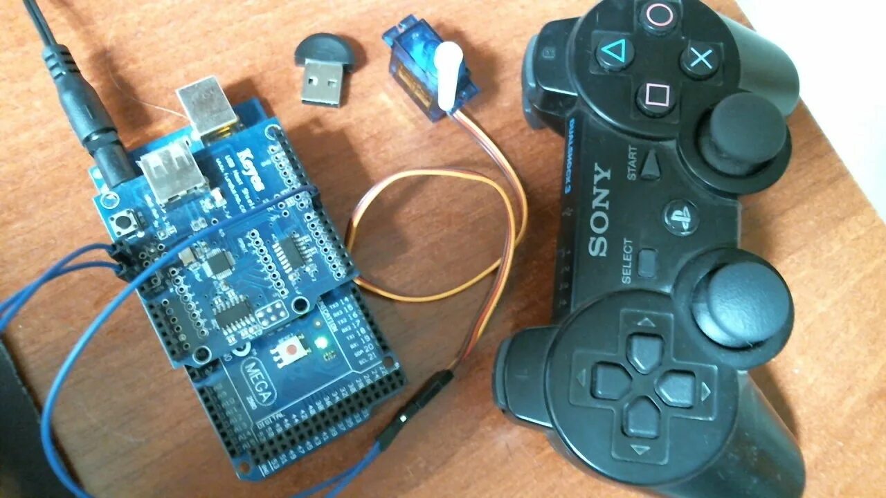 Управление джойстиком ардуино. Ps3 на ардуино. джойстик для ардуино. джойстик от пс3 на ардуино. джойстик от ps2 к ардуино.