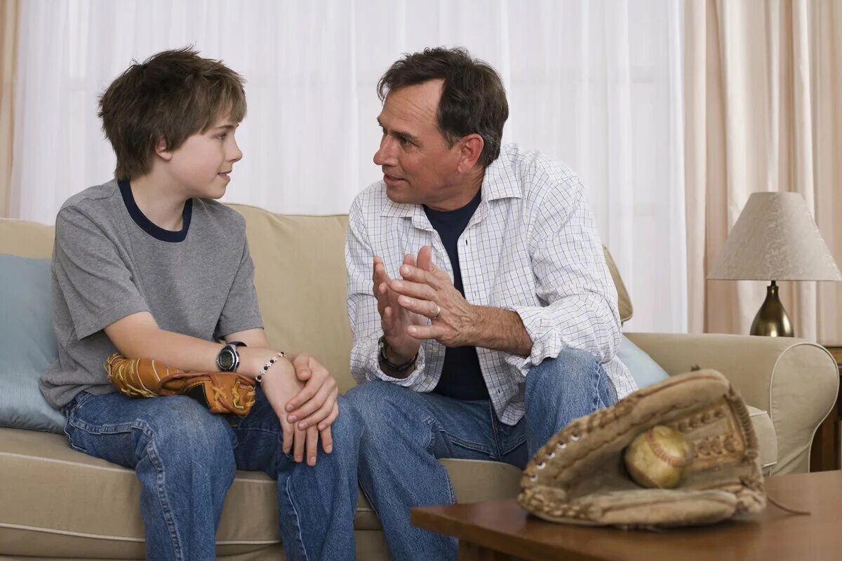 Подростки и родители. Беседа отца с сыном. Разговор с подростком. Разговор родителей с ребенком.