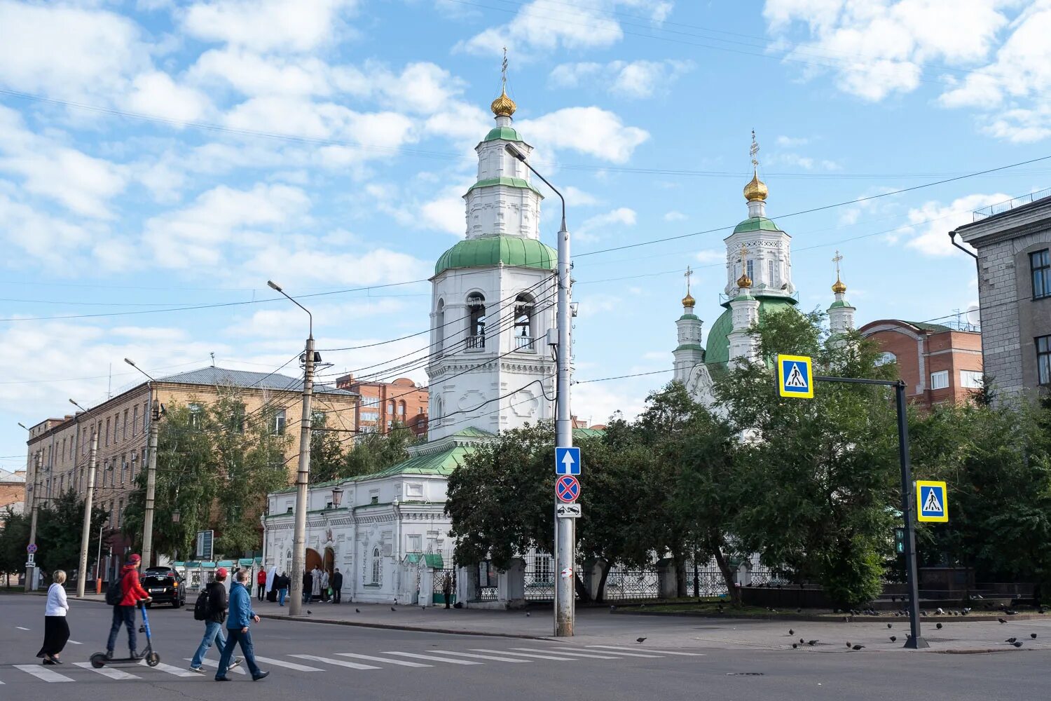 Покровская Церковь Красноярск. Церковь на Сурикова в Красноярске. Свято-Покровского кафедрального собора Красноярск. Свято покровский кафедральный