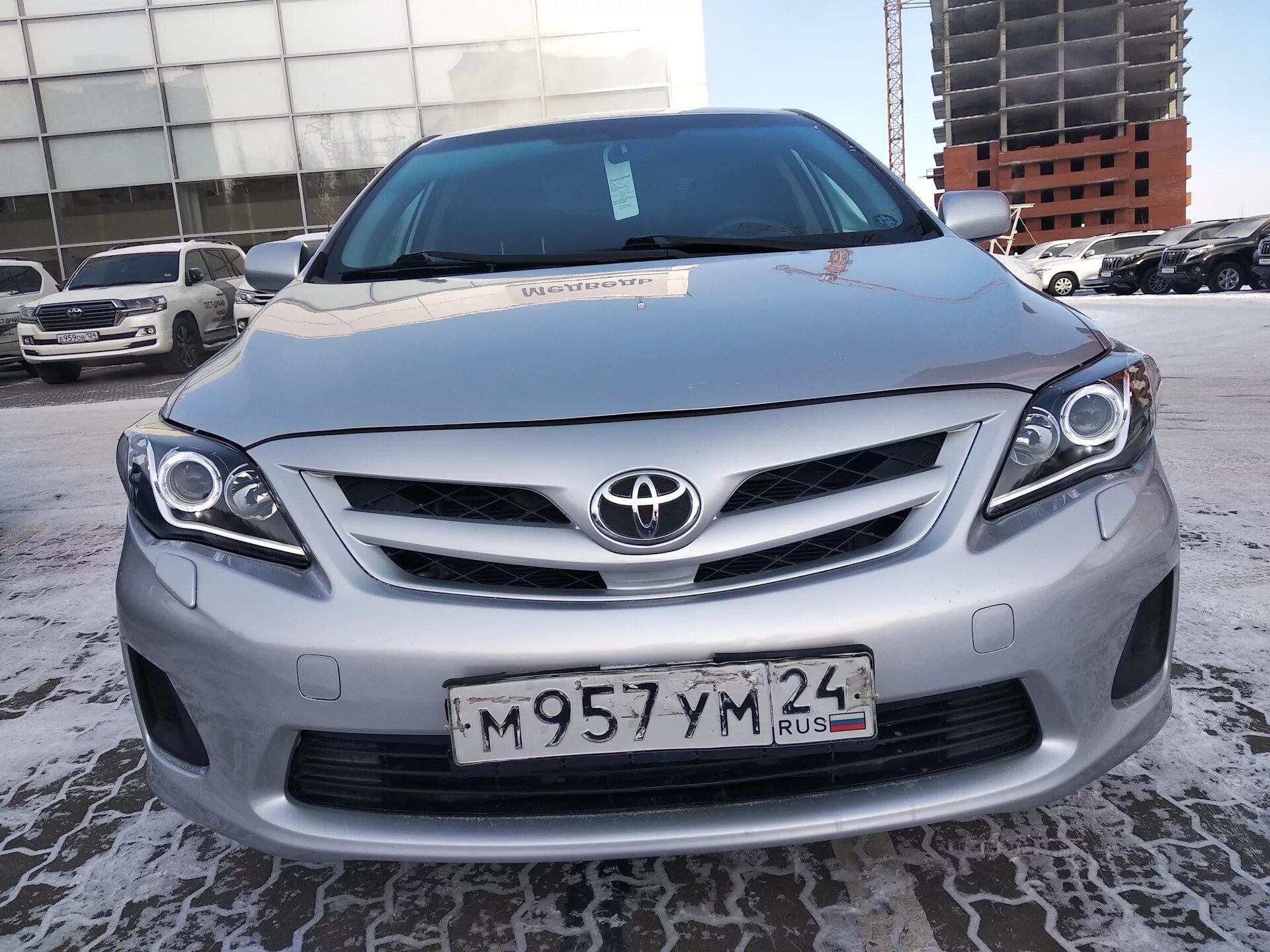 Королла е150 радиатор. Решетка радиатора toyota corolla 150. решетка тойота королла е150 рестайлинг. тойота королла е 150 с хромированной решеткой. решетка радиатора тойота королла 150.