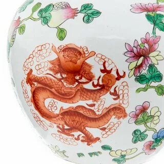 Посуда с драконом