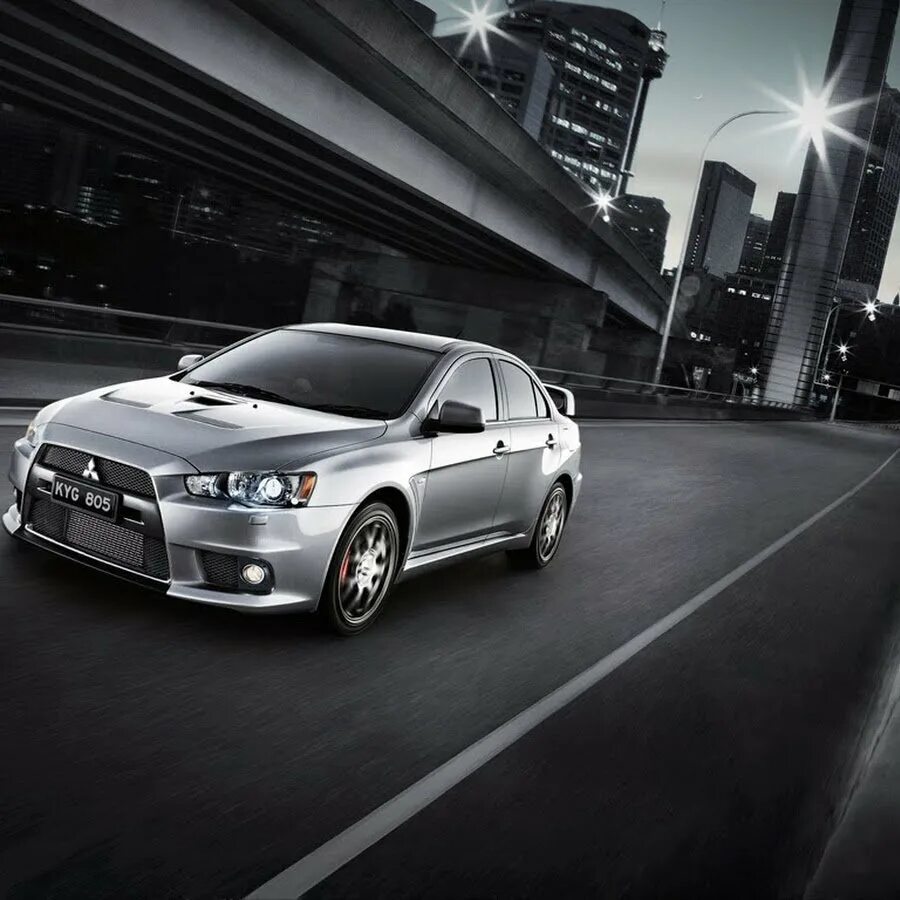 Mitsubishi life. Митсубиси Лансер 10. Митсубиси Лансер Эволюшн. Lancer Evolution 10. Лансер 10 Эволюшн.