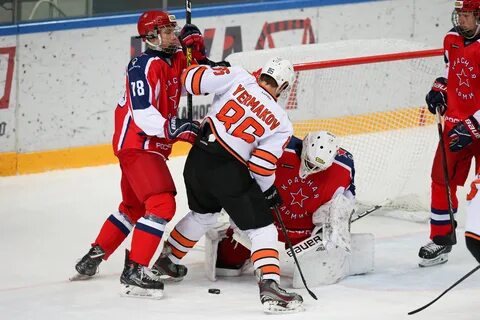 Красный хк