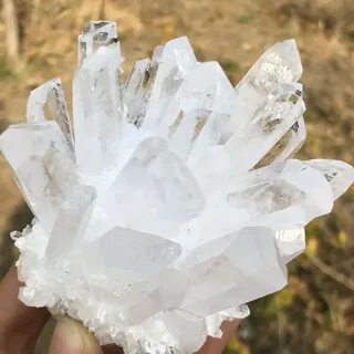 Белый кварц