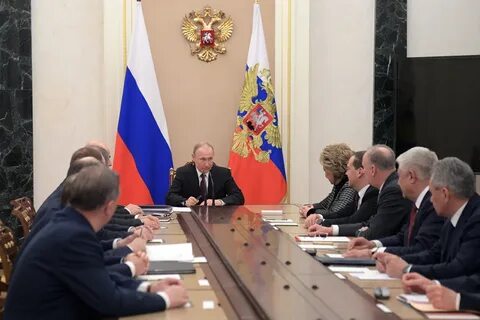 Лично присутствовали