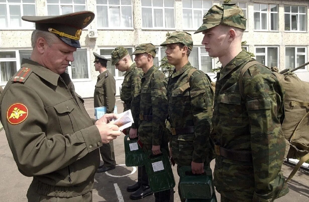 Военная форма комиссариата. Военный. Российский солдат. Военная форма призывная. Форма военного комиссариата.