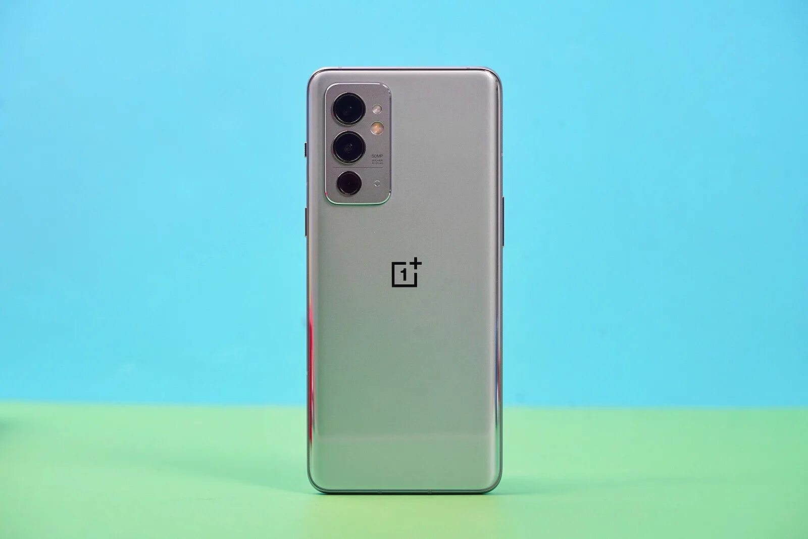 Oneplus 9rt. Oneplus 9rt silver. смартфон oneplus 9rt. oneplus 9rt green.