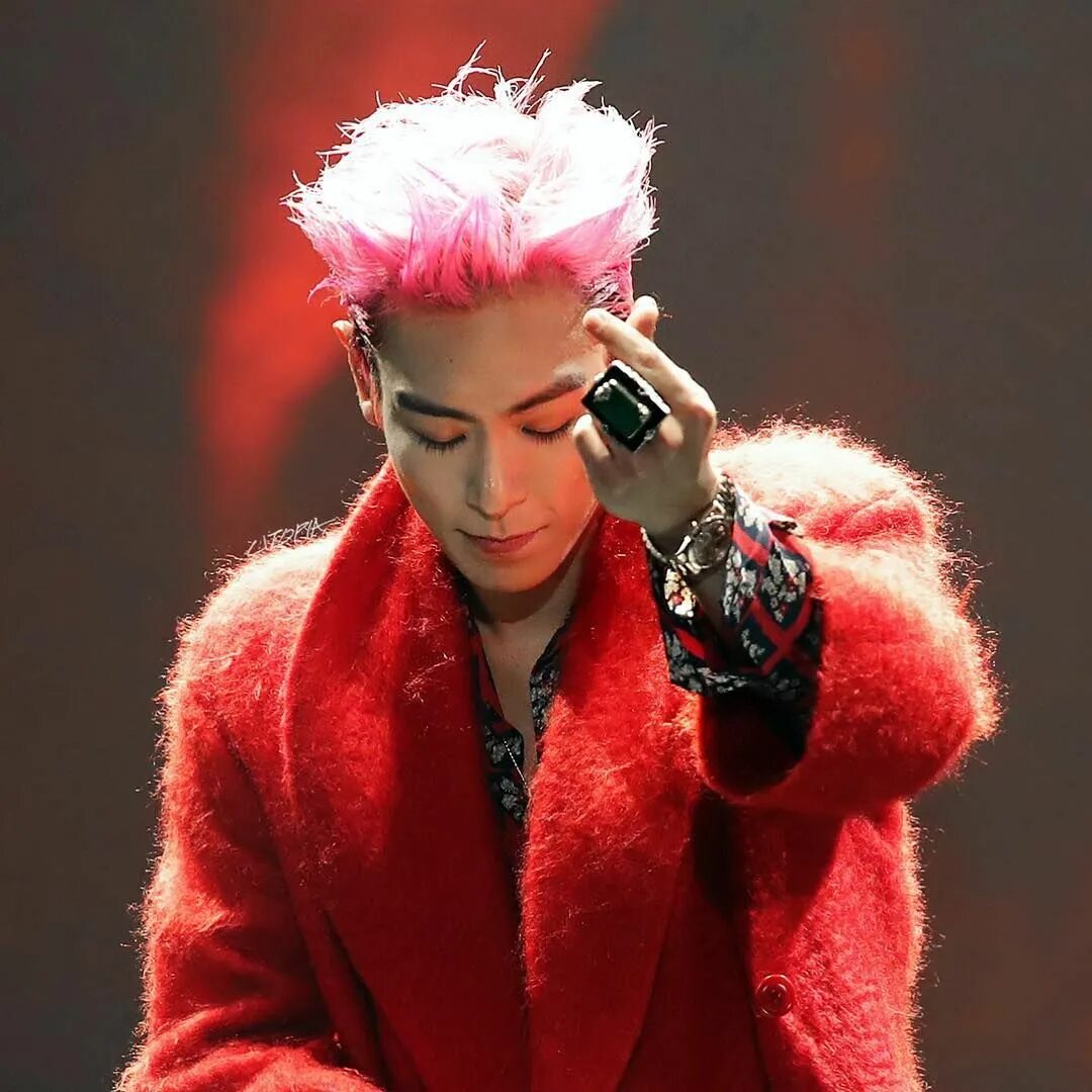 Драгон Биг бэнг. BIGBANG GD Pink. T.O.P. из BIGBANG. Джи драгон из Биг бэнг. Bang top