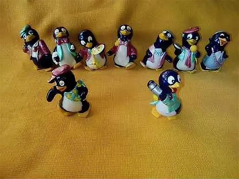 Киндер 90х пингвины. Пингвины Киндер 90. Пингвинчики Киндер сюрприз 90-х. Киндер пингвины 90-е. Киндер игрушки пингвины