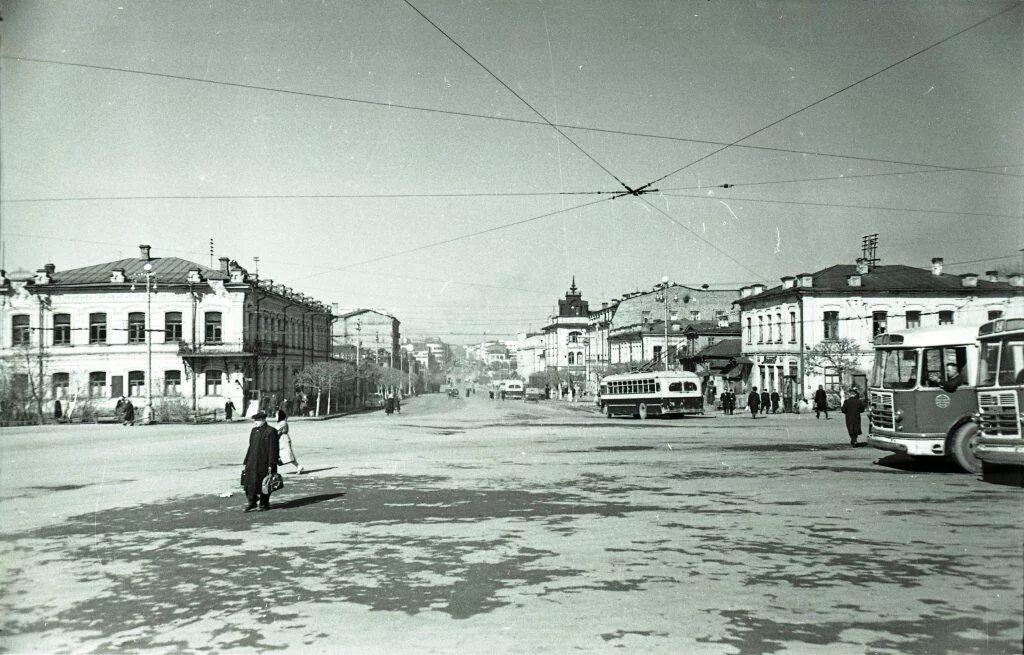 ул. улица щербакова свердловск история. улица первомайская свердловск 50-е. проспект ленина екатеринбург в 1937. свердловск 1950.