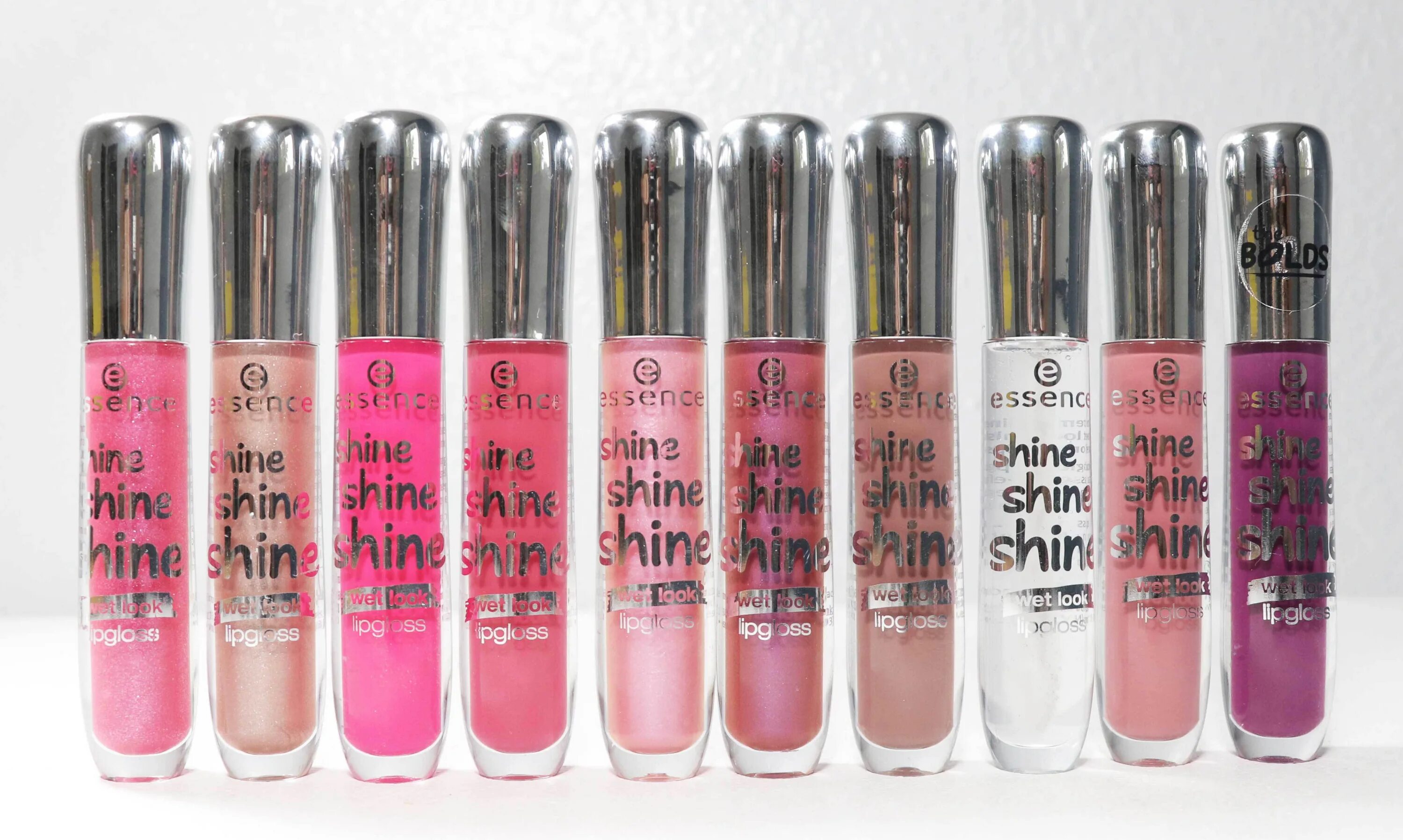 Эссенс экстрим Шайн блеск 09. Essence Shine Shine Shine Lipgloss. Gloss Essence extreme Shine. Блеск Essence extreme Shine Volume Lip Gloss.