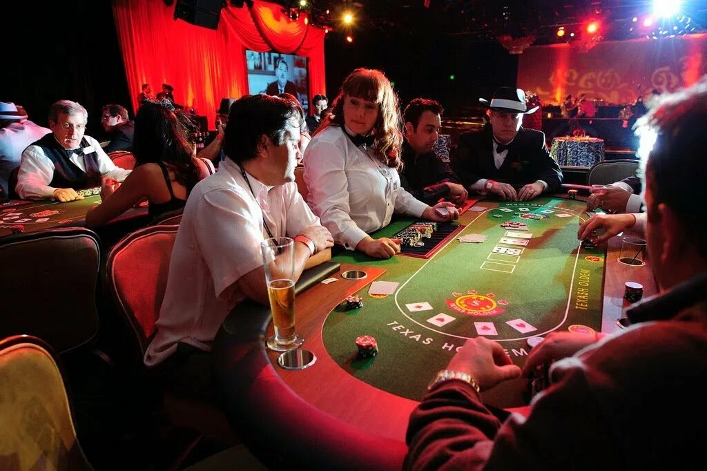 Вечеринка ночной клуб казино отметить день рожденья. Казино Найт. Ночь казино праздник. Staveparty в казино корона.
