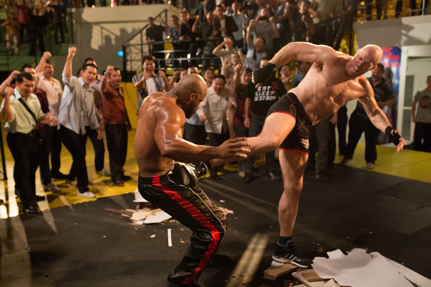 Майкл джей уайт никогда не сдавайся 1. Джош барнетт никогда не сдавайся 3. Никогда не сдавайся 3 фильм 2016 майкл джей уайта. No surrender 2016. Back down 3.