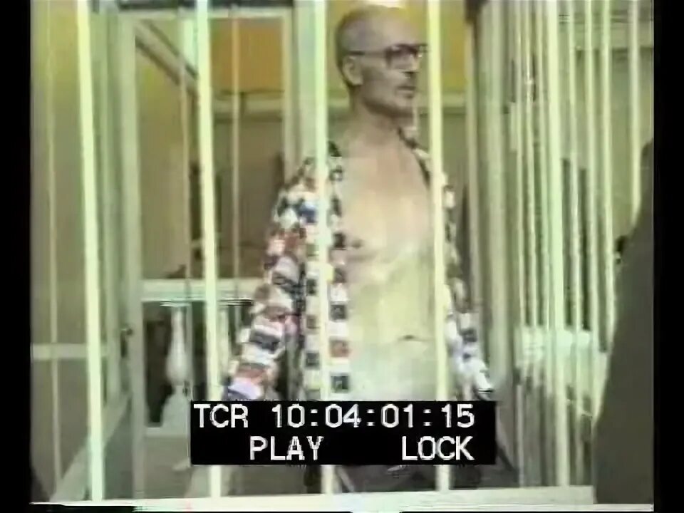 Андрей романович чикатило фото жертв Был на виду у милиции и помогал себя искать: Как маньяка Чикатило не могли пойма