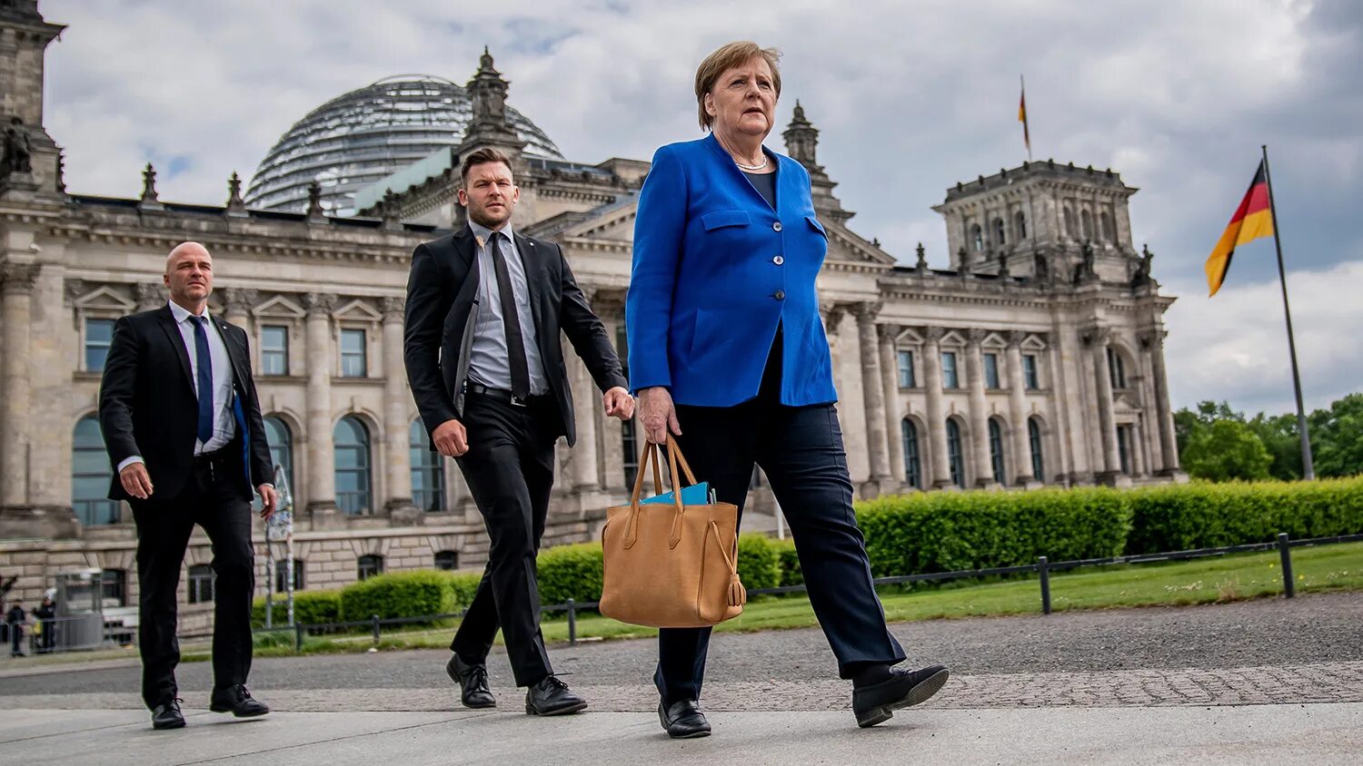Германия ангела Меркель. Канцлер ангела Меркель. Премьер- министр Германии а.Меркель. Ангела Меркель федеральные канцлеры Германии.