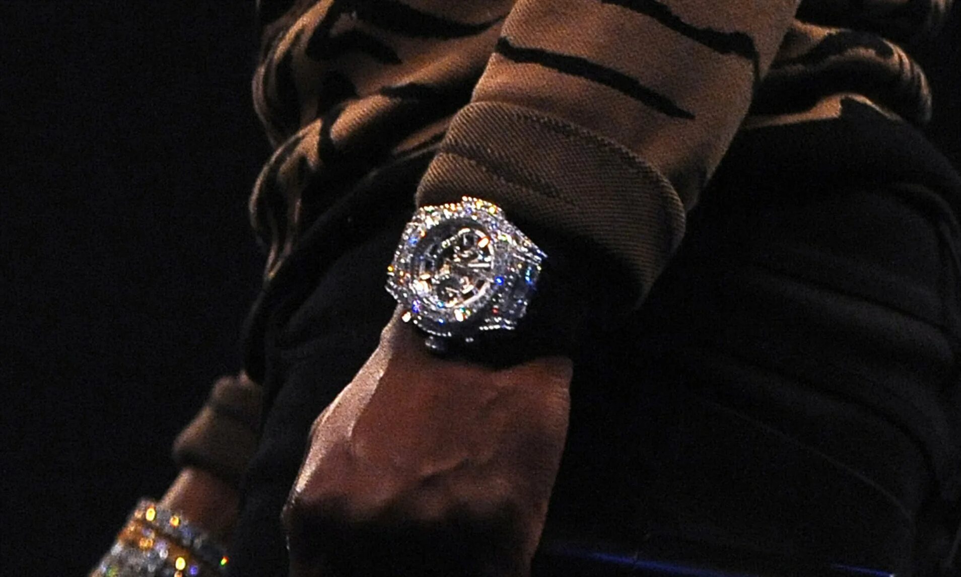 Hublot Mayweather. Часы Хублот МАКГРЕГОР. Часы Флойда Мейвезера коллекция. Часы Hublot Флойда. 1 5 млн часов