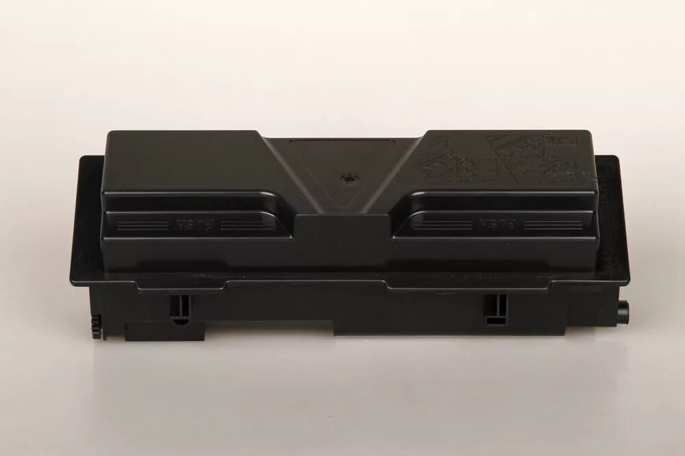 Тк 130. Тк-130 kyocera. kyocera tk-130. картридж kyocera tk-130. куосера тк 130 картридж.