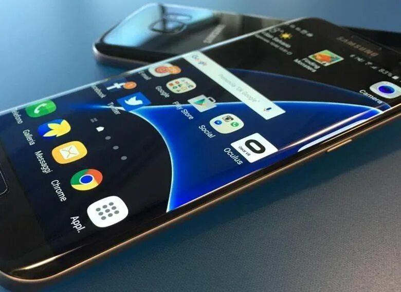 Samsung s7 edge или обмен на айфон 7 - купить в Балашове, цена 12 000 руб., прод