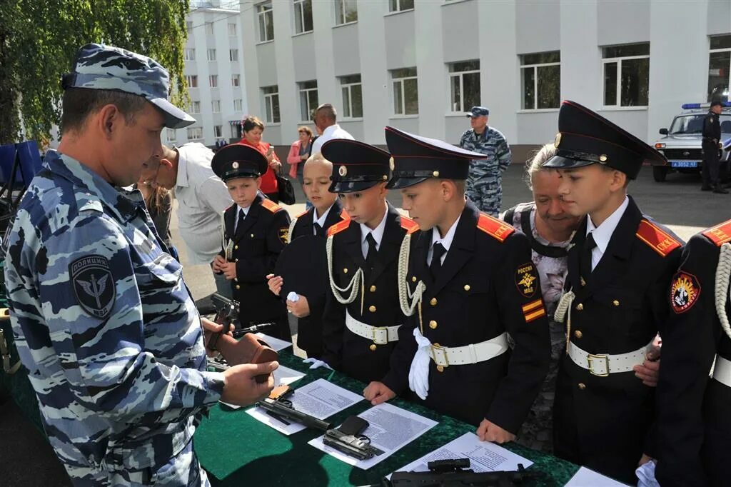 Кадетский корпус Самара управленческий сайт. Посёлок управленческий Самарский кадетский корпус МВД. Кадет Самарского кадетского корпуса. Кадетский корпус мвд россии