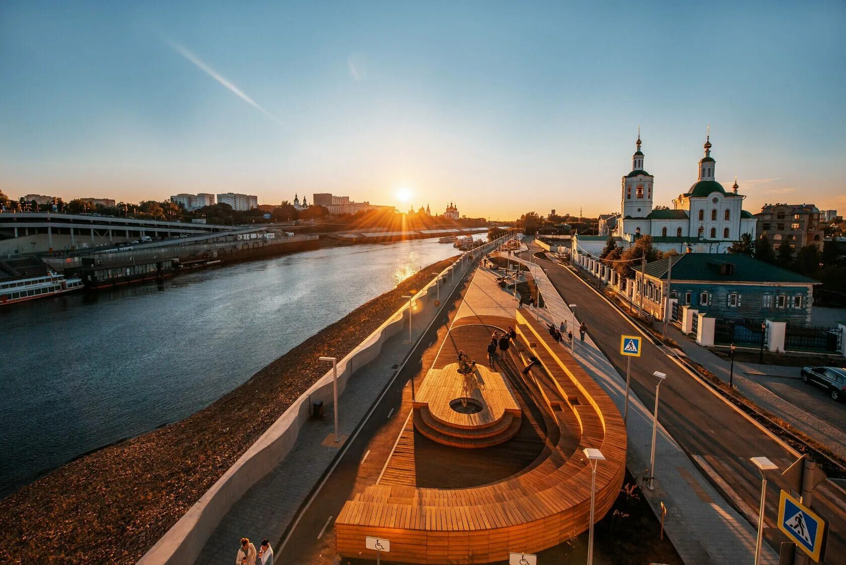 Тобольский кремль тюмень. Столица тюменской области. Тобольский кремль площадь. Горящий тур в сочи с авиаперелетом. Ярославль великий ростов великий.