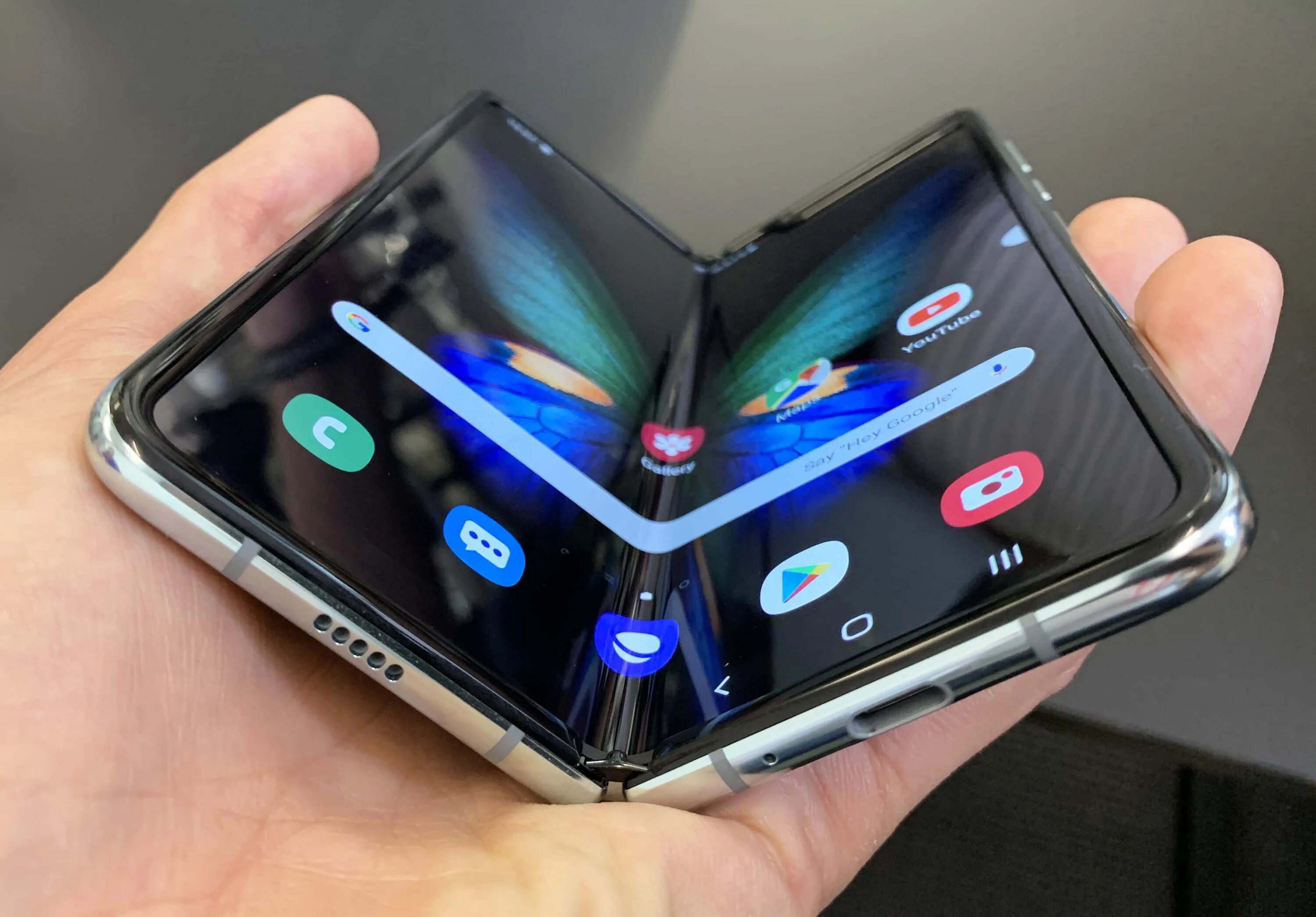 Складной смартфон Samsung Galaxy Fold. Samsung Galaxy Fold 4. Samsung Galaxy z Fold 4. Samsung Galaxy Fold 2019. Телефон книжкой новый