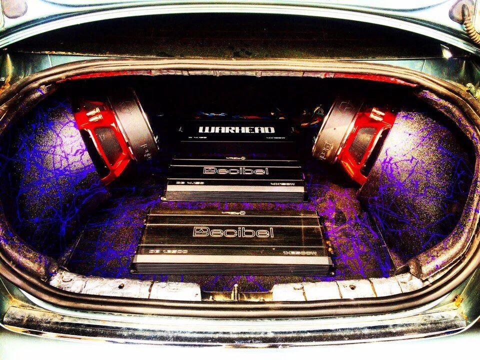 Автозвук ауди 80 б3. Белая ауди 80 автозвук. Ауди а6 автозвук медведь. Ауди 80 б4 автозвук. Автозвук шоукар.