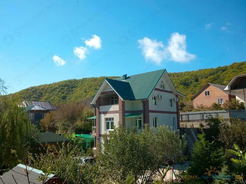 Отель семь адмиралов анапа. Гостевой дом сибирячка витязево. Фото гостиницы в стрежевом. Сибирячка витязево. Анапа витязево отели.