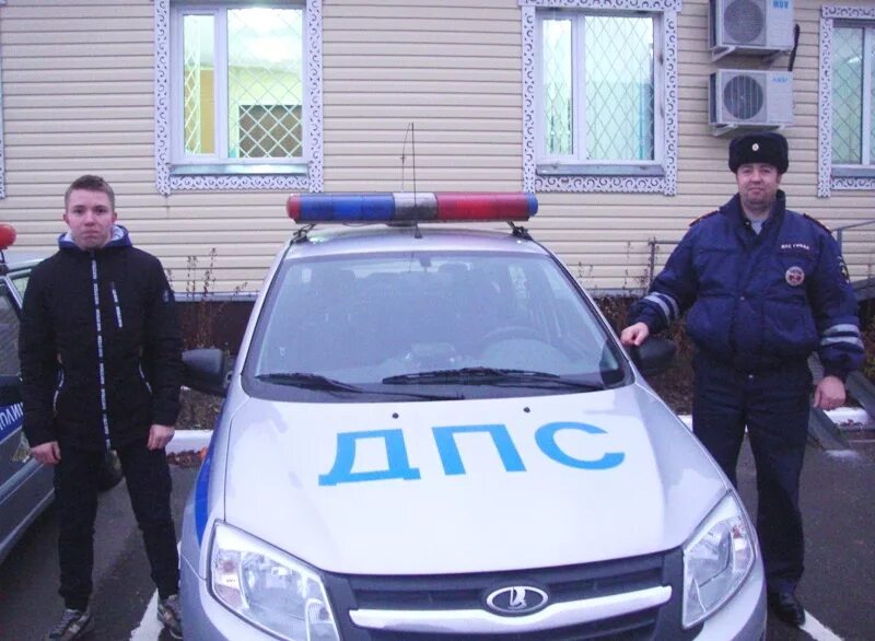 Полиция города никольск. Общественный совет гибдд 2022. Дпс машины вологда. Никольское омвд. Служебное совещание.