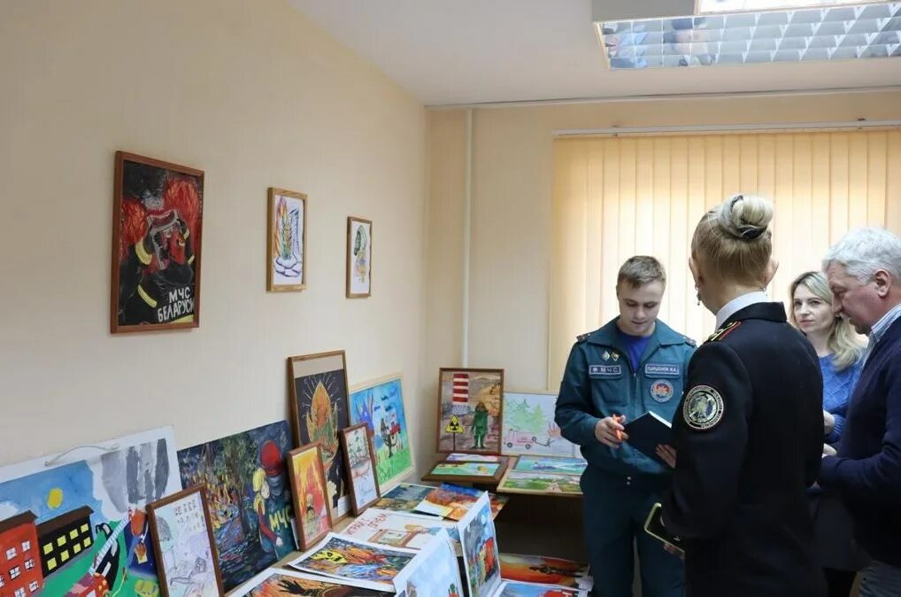 Служба спасения глазами детей 2025 новости победители. Спасатели глазами детей 2025.